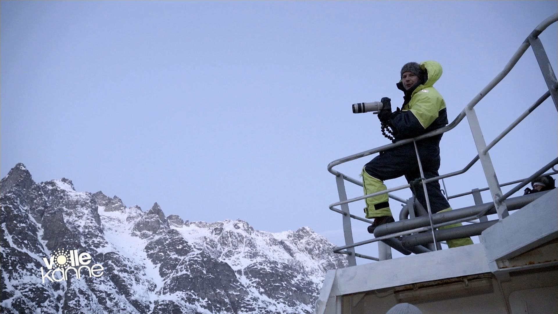 Volle-Kanne-Reporter Florian Weiss ist nach Norwegen gereist, um mit frei lebenden Orcas zu tauchen - eine einzigartige Expedition. 