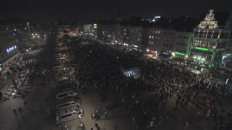 Auf dem Bild sieht man die Demo in Köln.