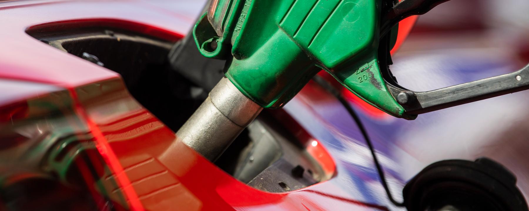 Hohe Spritpreise schaden vielen Branchen