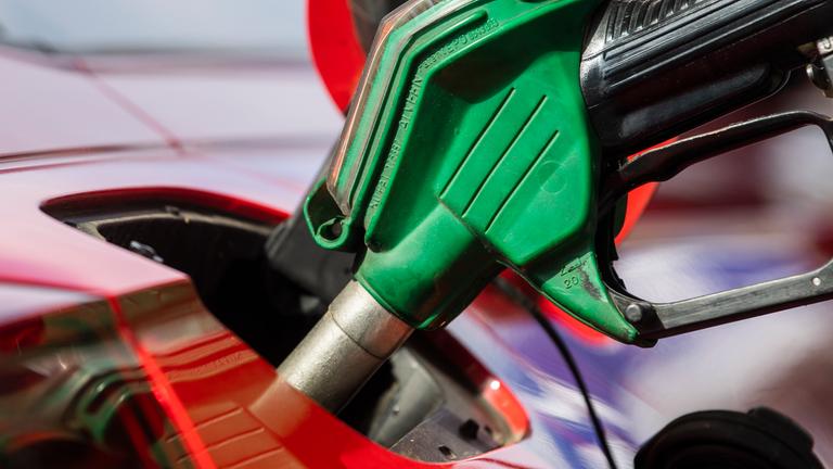 Hohe Spritpreise schaden vielen Branchen