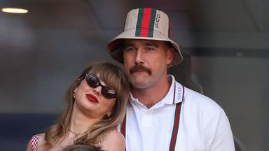 Die US-amerikanische Singer-Songwriterin Taylor Swift (links) und der US-amerikanische NFL-Footballspieler Travis Kelce.