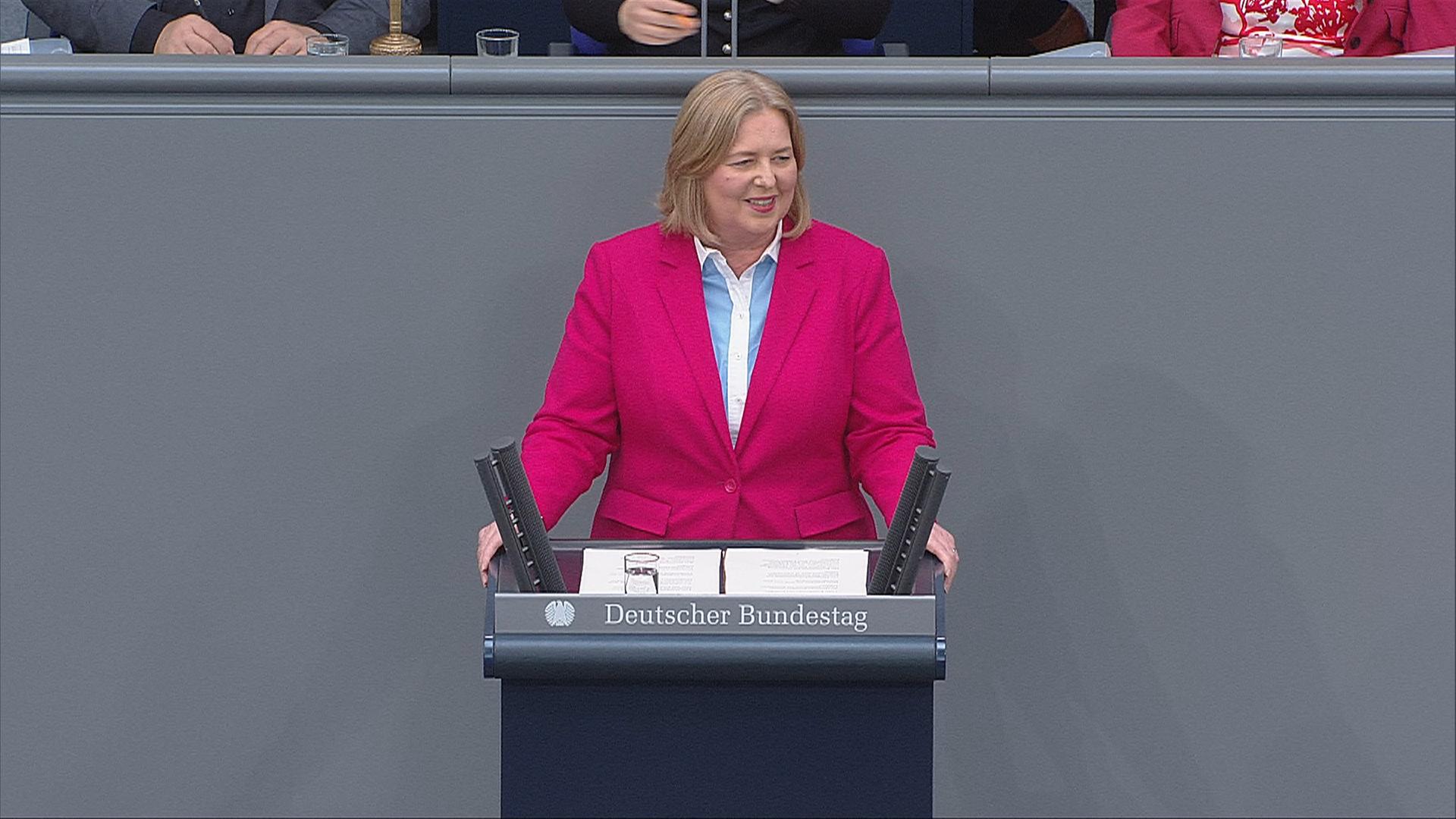 Bas: "Müssen Sozialstaats-Debatte entgiften"