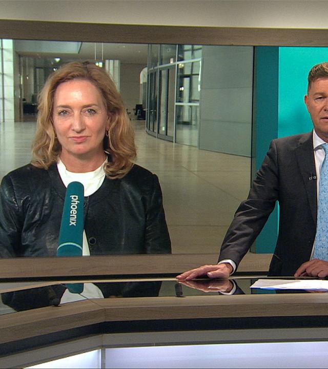 Baufertigungszahlen 2025 und Caren Lay (Die Linke) im Interview