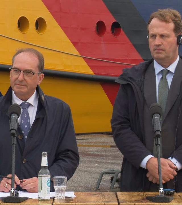 Bundesinnenminister Dobrindt mit irischem Amtskollegen nach internationalem Sicherheitsgipfel