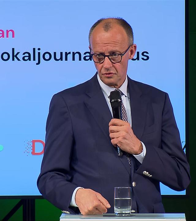 Bundeskanzler Merz im Bürgerdialog