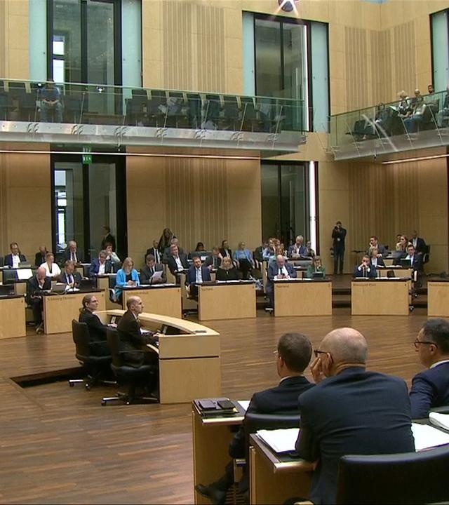 Bundesrat zu GKV-Beiträgen und Gebäudeenergiegesetz
