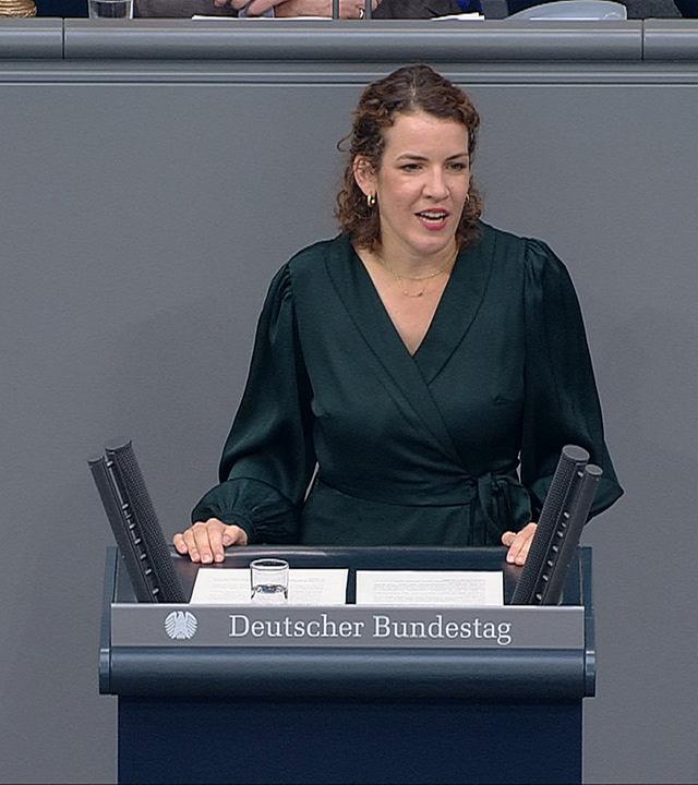 Bundestag: Debatte zum Bundesausbildungsförderungsgesetz