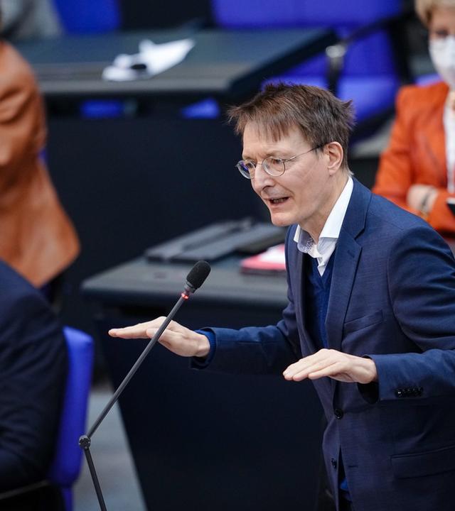 Debatte im Bundestag zur Impfpflicht
