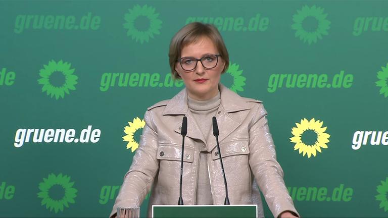 Die Grünen fordern Druck auf iranische Regierung