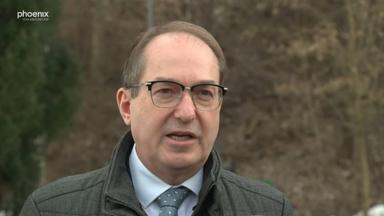 Dobrindt: Asylbewerber:innen schneller in Arbeit bringen