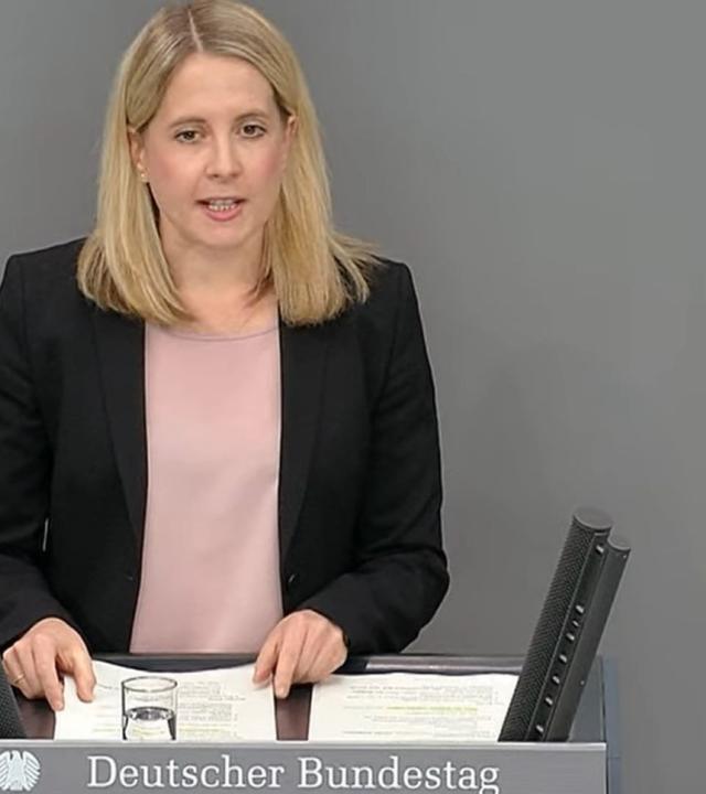 Hubertz: "Wohnen ist die soziale Frage unserer Zeit"