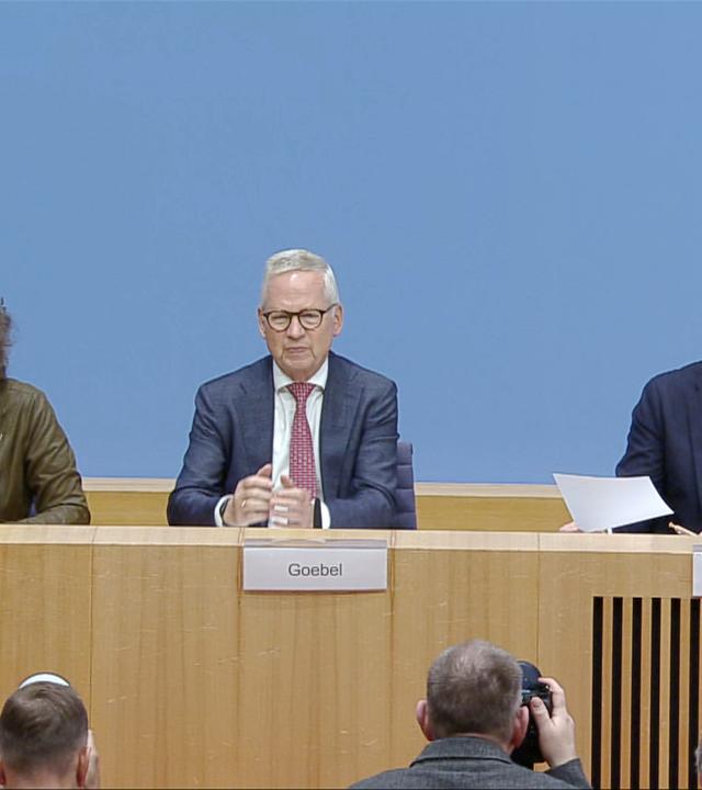 Jahresbericht des Nationalen Normenkontrollrates zum Bürokratieabbau, u.a. mit Karsten Wildberger (CDU)