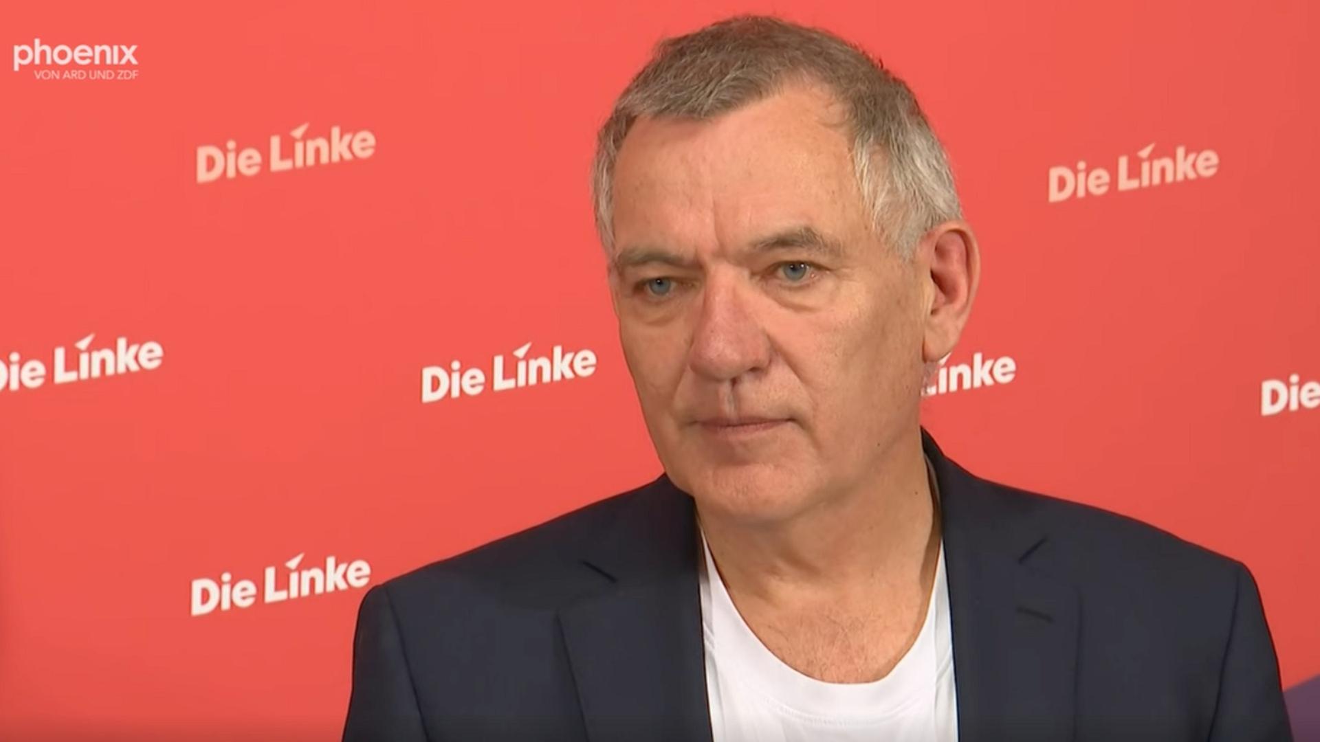 Linke: Bundesregierung greift Arbeitszeit an