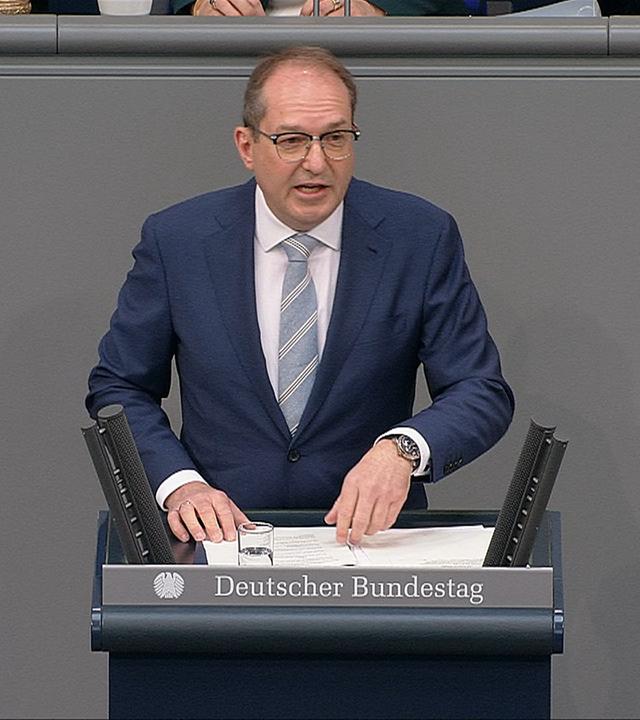 Polizei und Geheimdienste: Werkzeugkasten "deutlich erweitern"