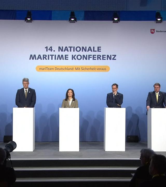 Pressekonferenz zur maritimen Sicherheit und Wirtschaft