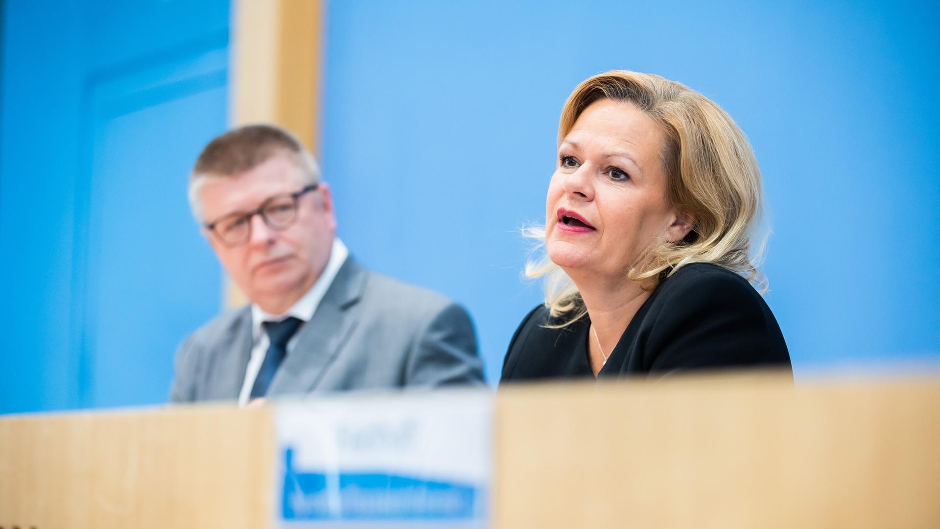 Rechtsextremismus größte Gefahr