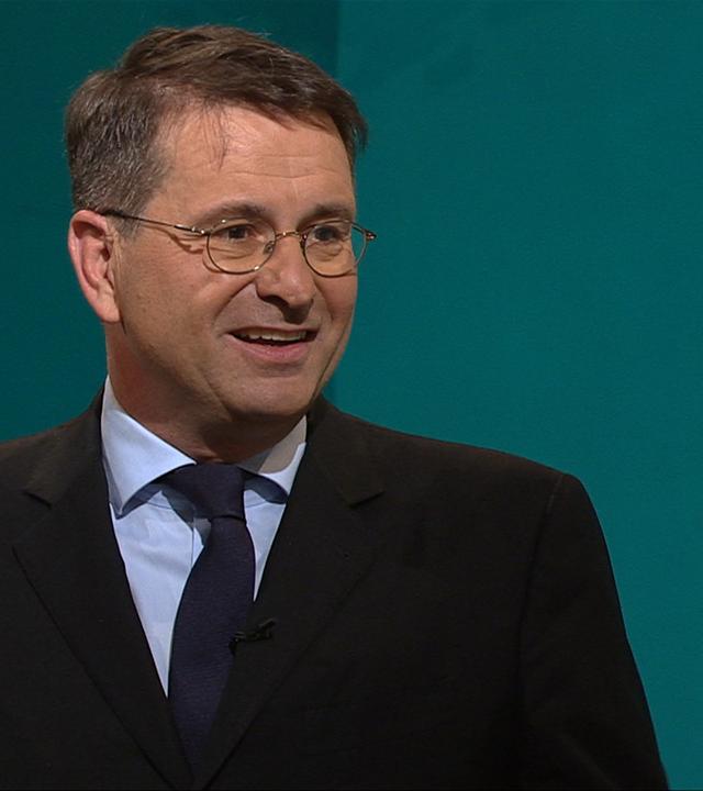 Rudolf: "Notwendigkeit, Volkswirtschaft umzubauen"