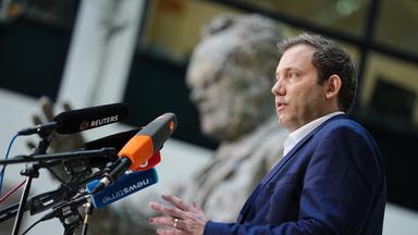 Rücktritt von Bärbel Bas: "Sehr schwierige und besondere Zeiten"