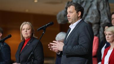 SPD-Krisentreffen: Forderung nach Übergewinnsteuer