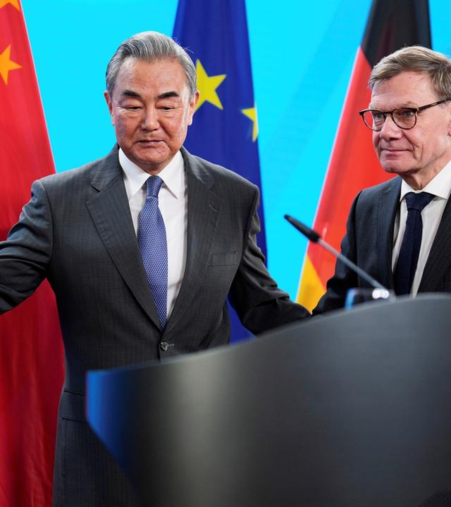 Strategischer Dialog der Außenminister Wadephul und Yi
