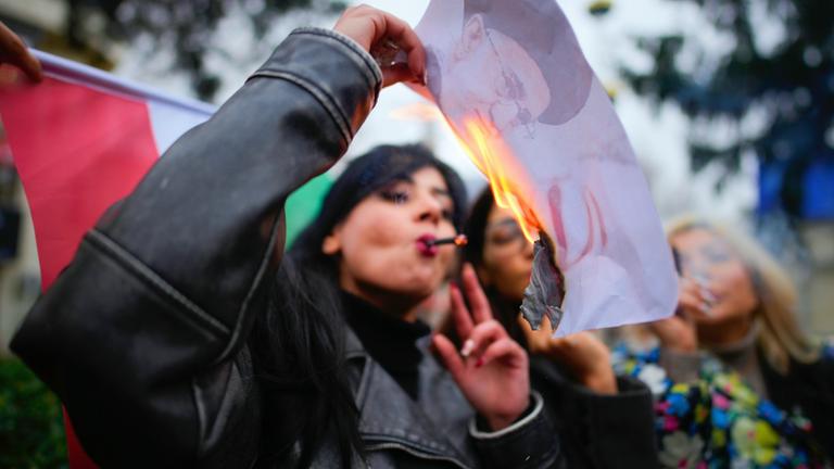 Tödlicher Protest – Das Volk gegen die Mullahs