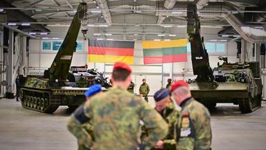 Unter Druck: Wie verteidigungsbereit ist Europa?