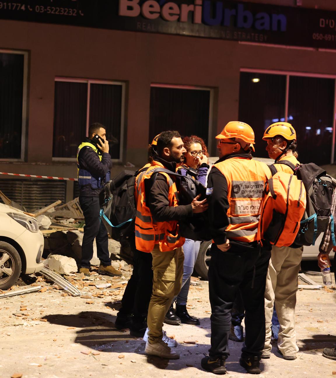 Der iranische Sicherheitschef Ali Laridschani, der bei einem israelischen Luftangriff ums Leben kam, wurde heute beigesetzt.