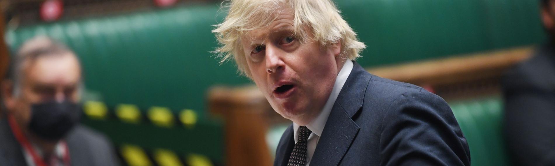 Boris Johnson spricht im britischen Unterhaus.