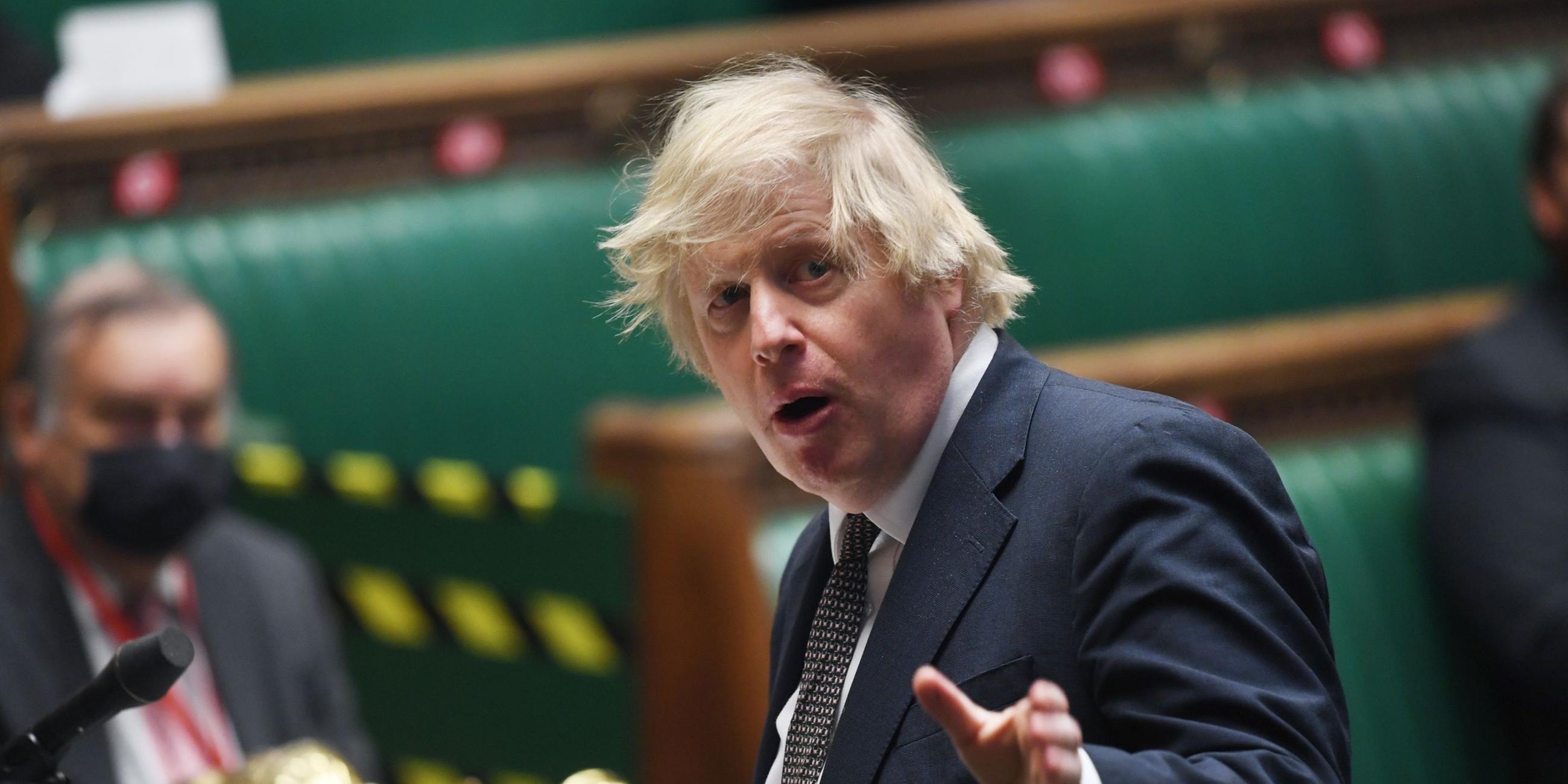 Boris Johnson spricht im britischen Unterhaus.