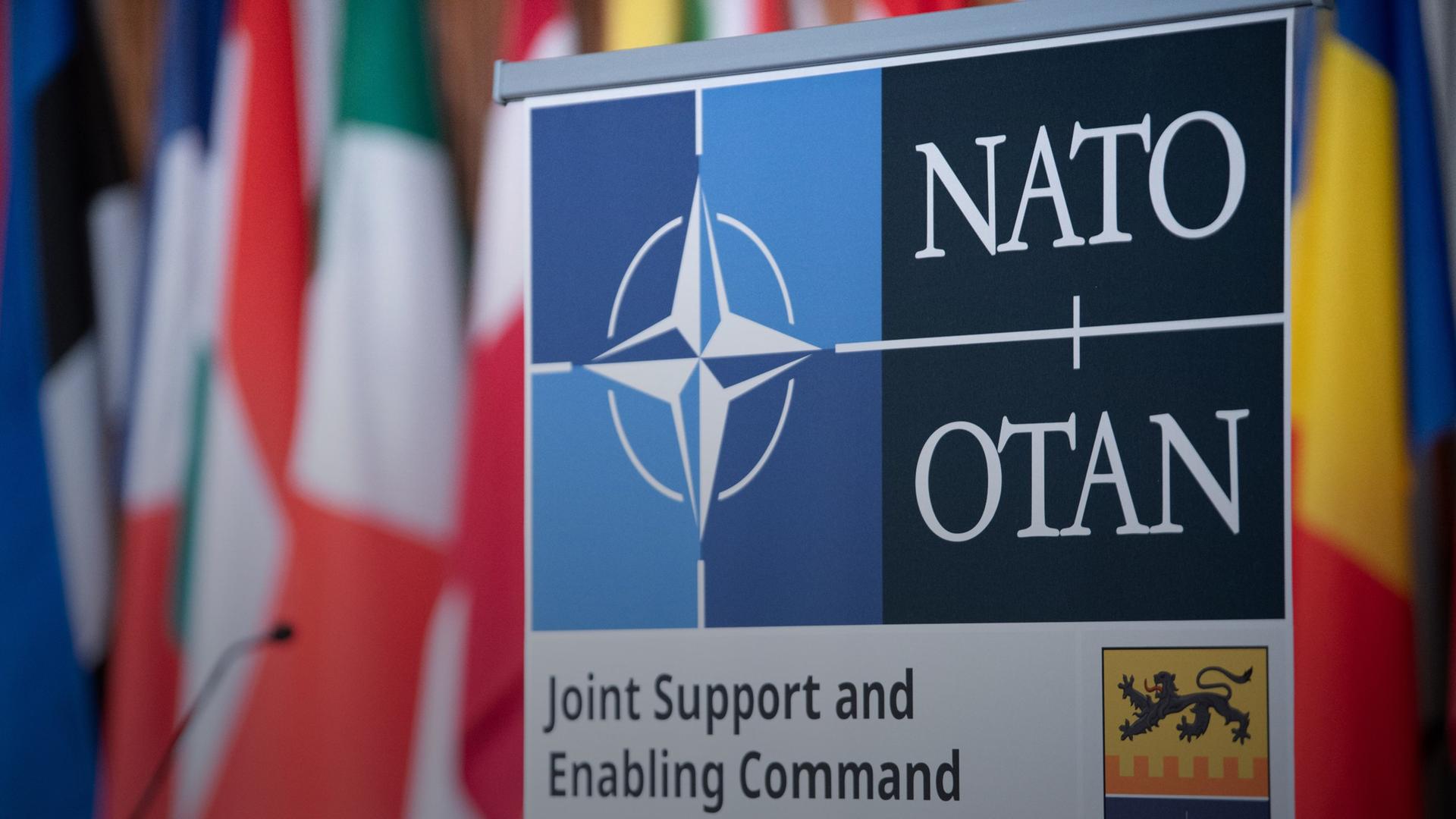 Das Logo der Nato. Symbolbild.