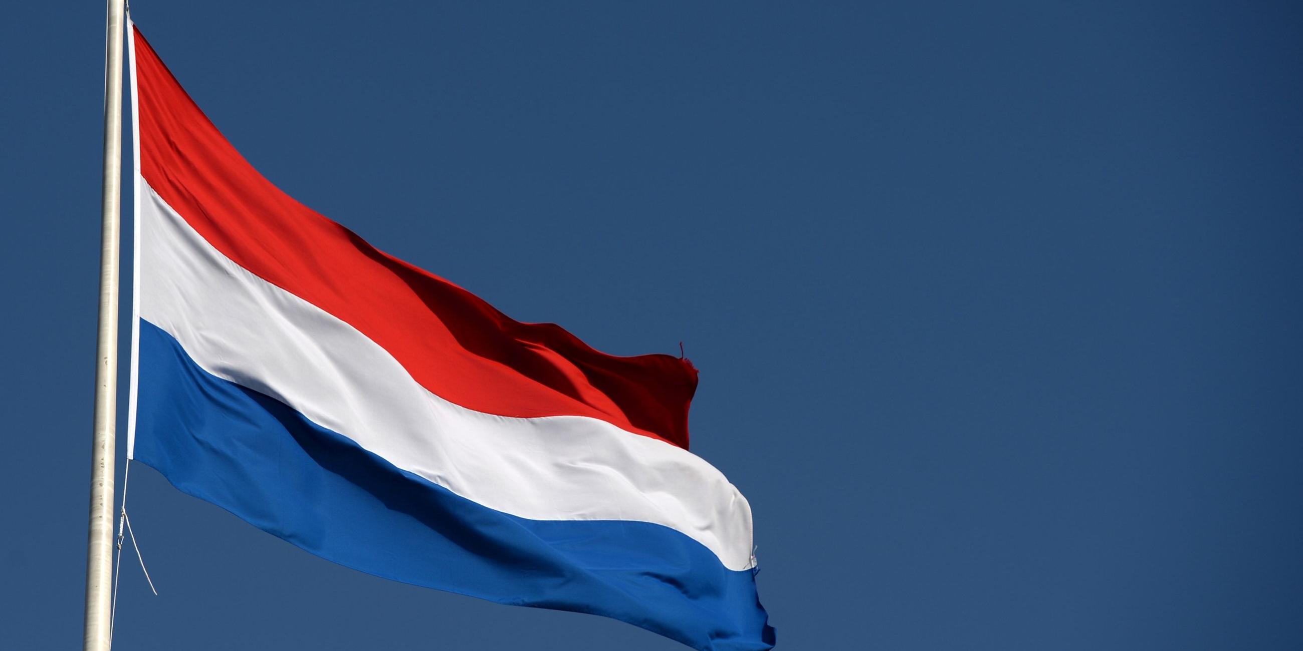 Die Flagge der Niederlanden. Symbolbild.
