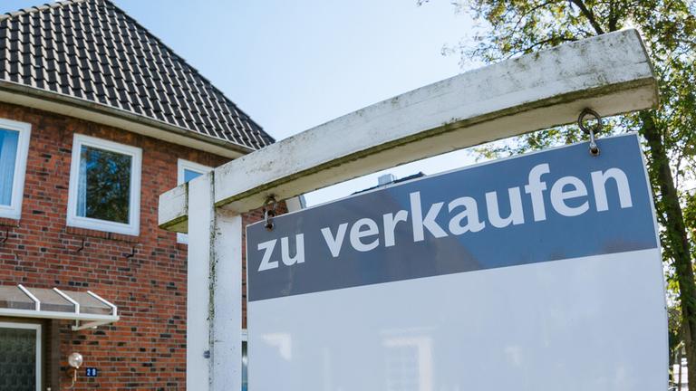 Haus zu verkaufen (Symbolbild)