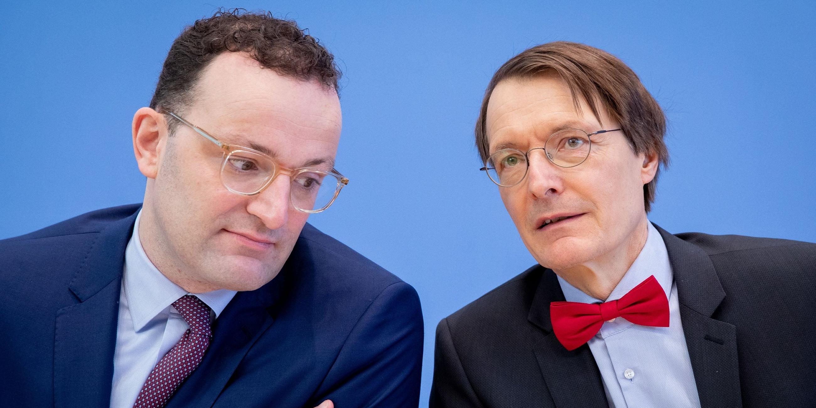 Jens Spahn (links) und Karl Lauterbach. Archivbild