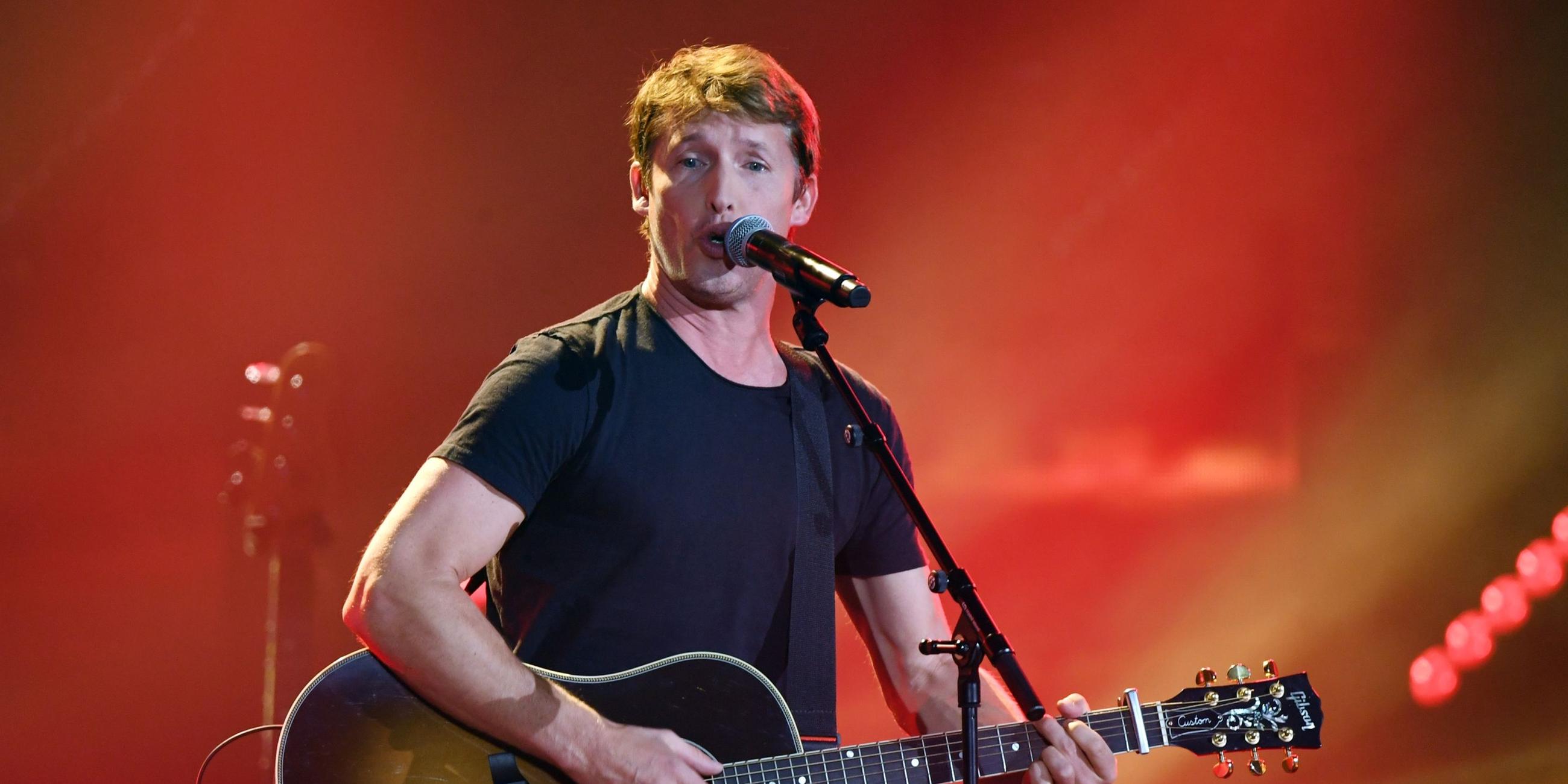 Musiker James Blunt wird ohne Zuschauer auftreten. Archivbild