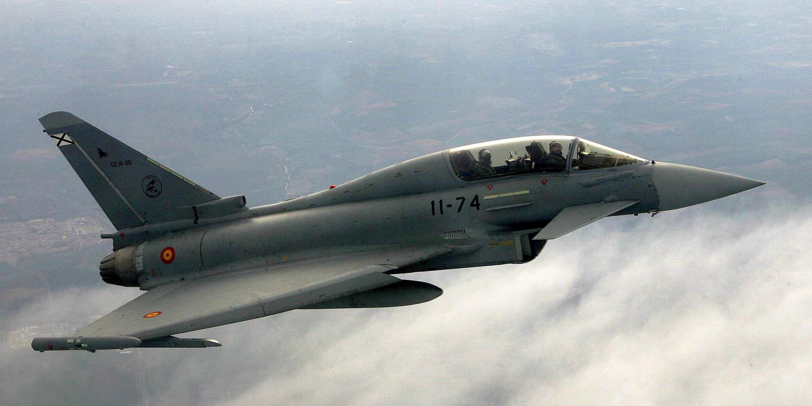 Solche Eurofighter werden als Abfangjäger eingesetzt.