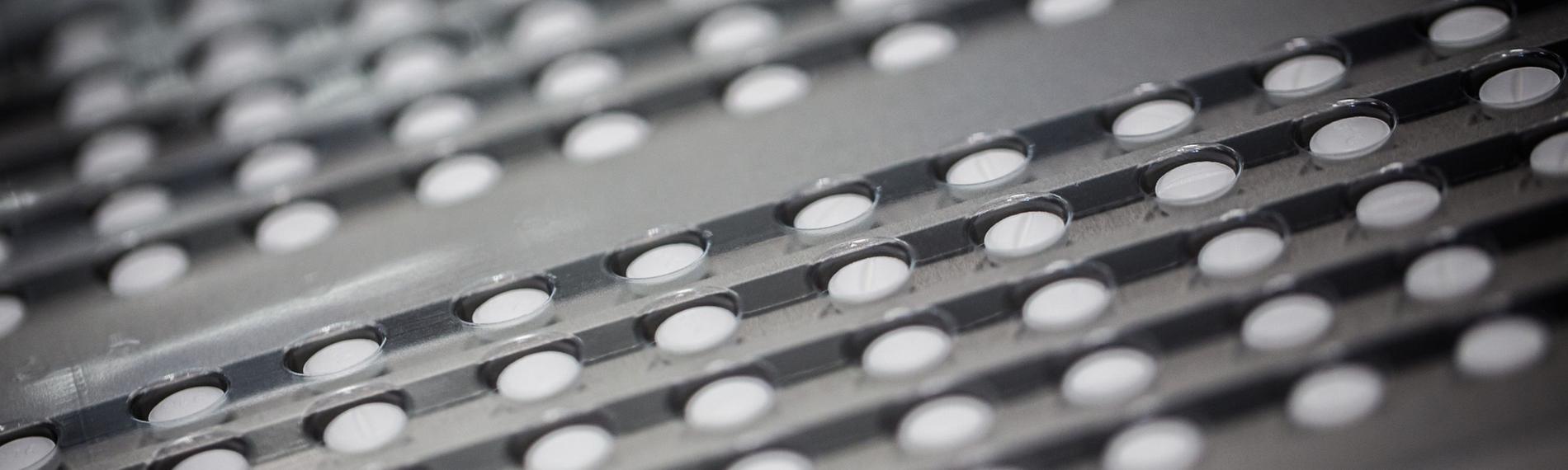 Tabletten werden in Blister verpackt. Archivbild