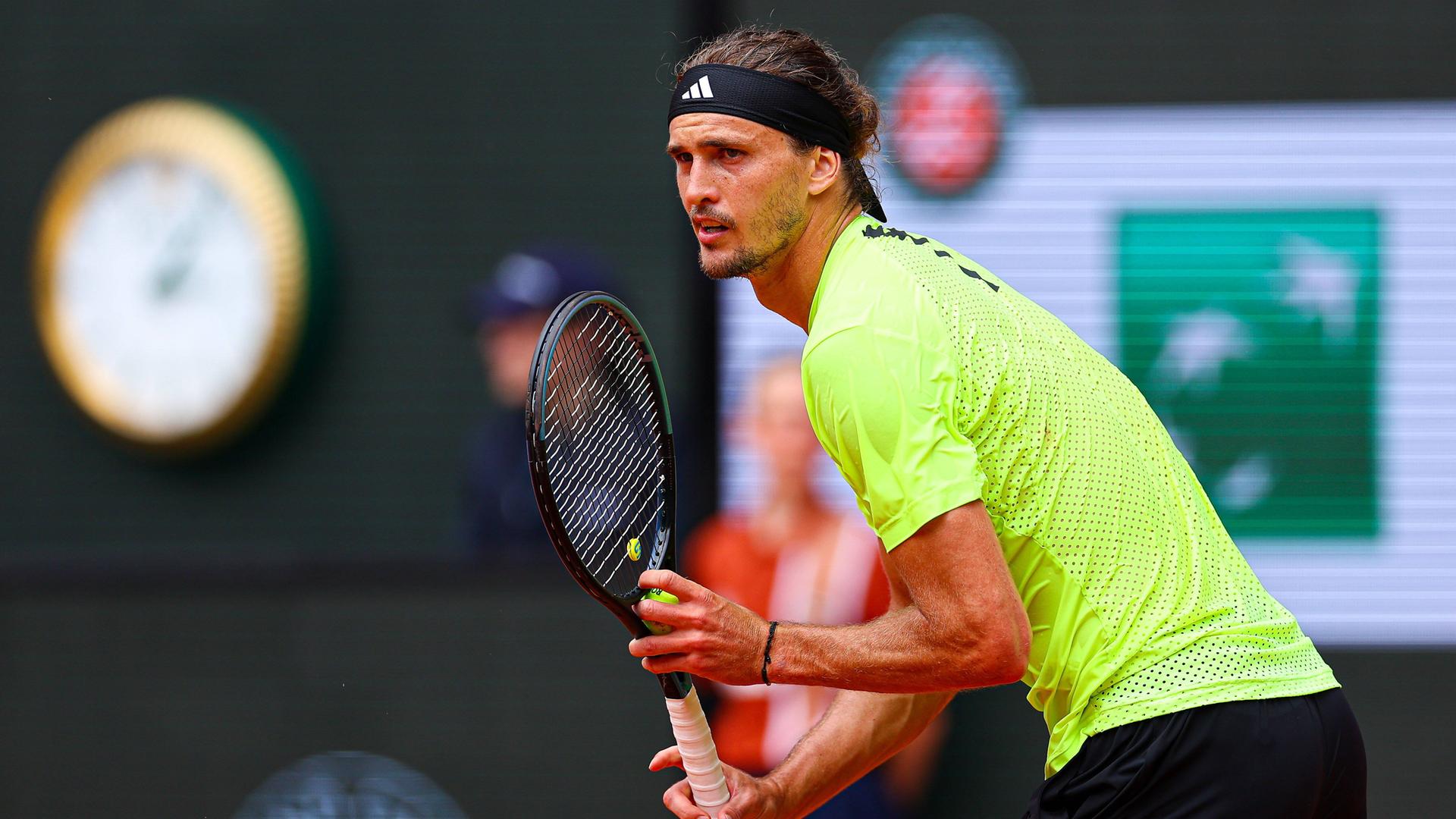 Alexander Zverev in Aktion beim Spiel gegen Flavio Cobolli.