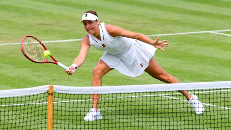 Großbritannien, London: Tennis: Grand Slam/WTA-Tour/Wimbledon, Einzel, Frauen: Tatjana Maria in Aktion.
