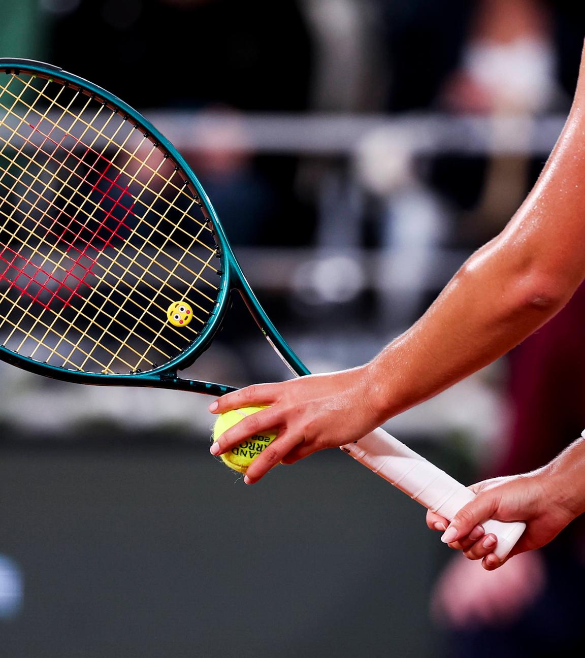 Tennisschläger am 30.05.24 bei den French Open in Paris.