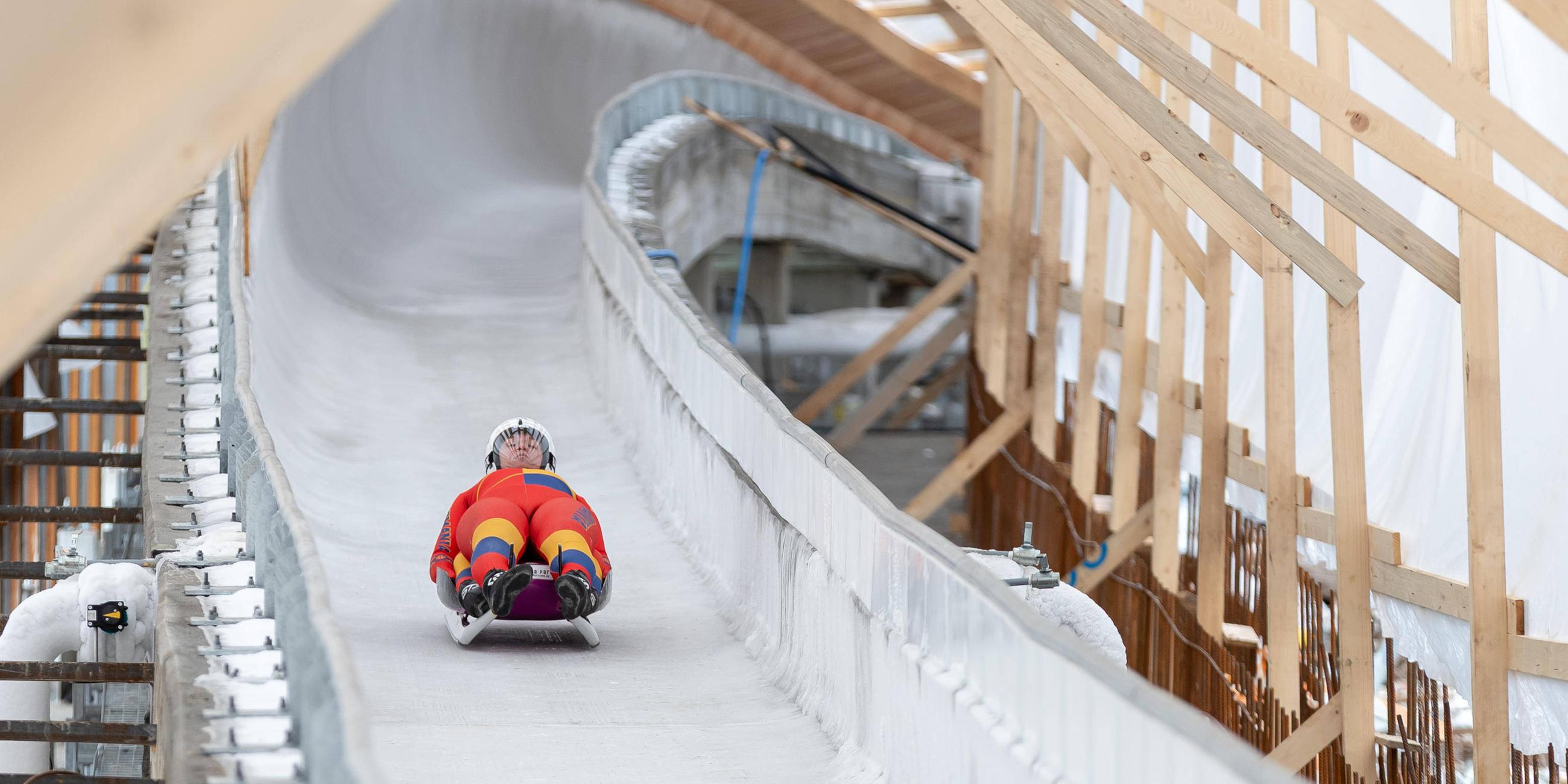 Einige Athleten konnten die künftige Olympiabahn in Cortina d'Ampezzo testen