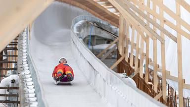 Einige Athleten konnten die künftige Olympiabahn in Cortina d'Ampezzo testen