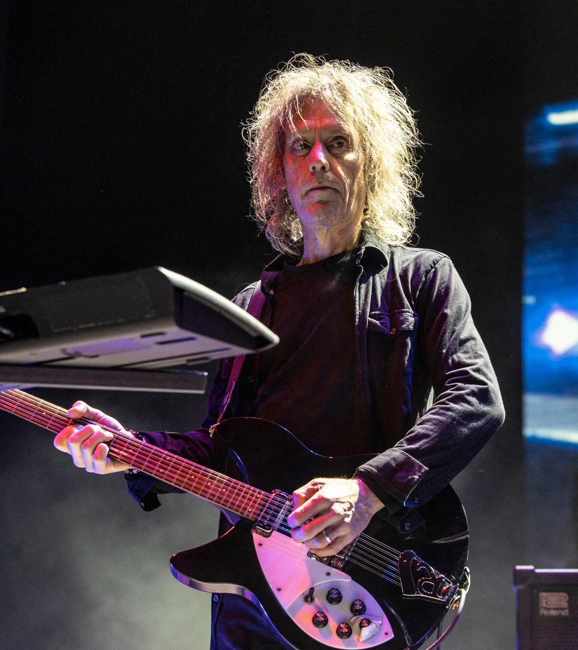 "The Cure"-Gitarrist Perry Bamonte