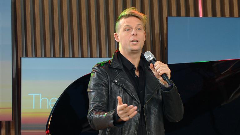 The Dark Tenor - "Sind die Licher angezündet"