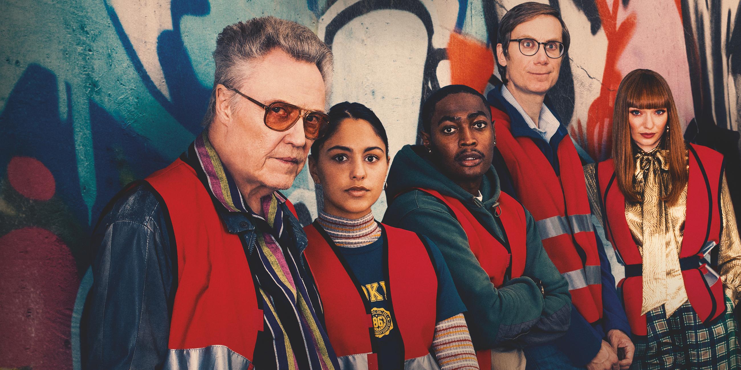 Von links: Frank (Christopher Walken), Rani (Rhianne Barreto), Christian (Gamba Cole), Greg (Stephen Merchant), Gabby (Eleanor Tomlinson)