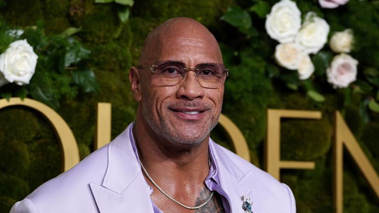 Schauspieler Dwanye "The Rock" Johnson bei den 82. Golden Globe Awards