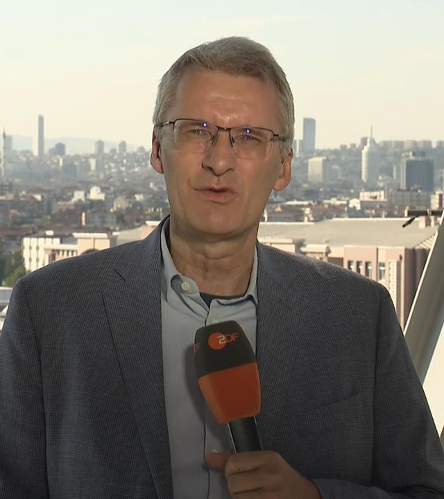 Elmar Theveßen | ZDF-USA-Korrespondent in Ankara/Türkei