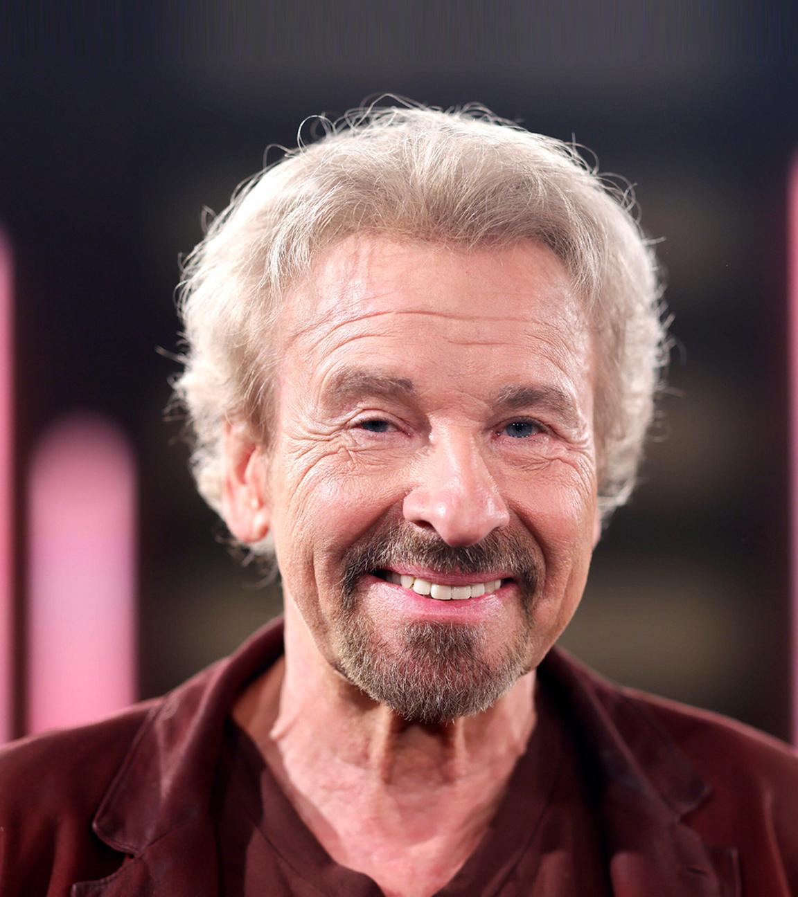 Moderator Thomas Gottschalk bei der Aufzeichnung der WDR-Talkshow 'Kölner Treff' im WDR Studio BS 3. Köln am 11.10.2024