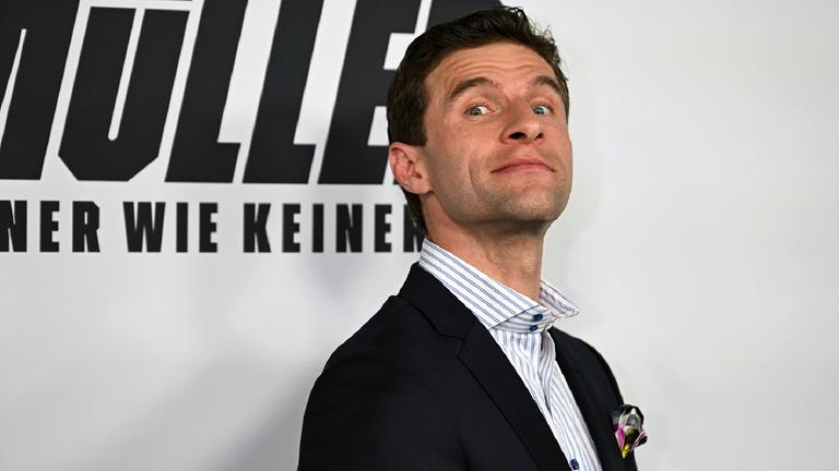 Fußballweltmeister Thomas Müller auf der Premiere des Film "Thomas Müller - Einer wie keiner