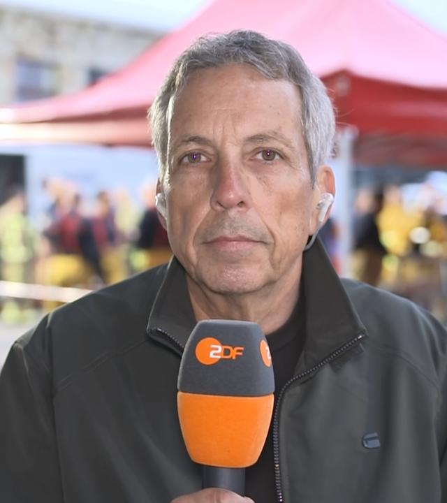 Carsten Thurau | ZDF-Reporter in Weismes/Belgien