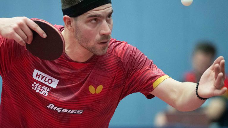 Tischtennisspieler Patrick Franziska in Aktion
